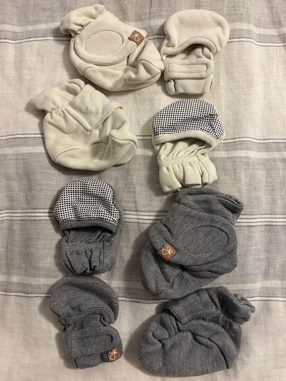 Goumi Kids Stay-On Baby Booties and Mitts (Set of 2) 0-3 Month, Birch & Boulder